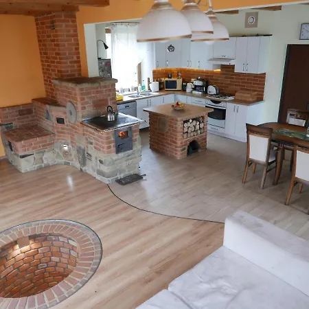 22 Katy Villa
