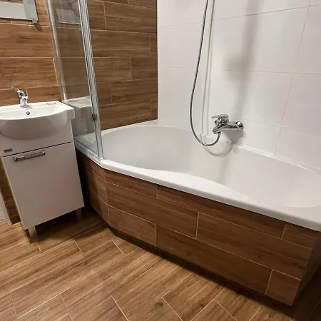 22 Katy Villa